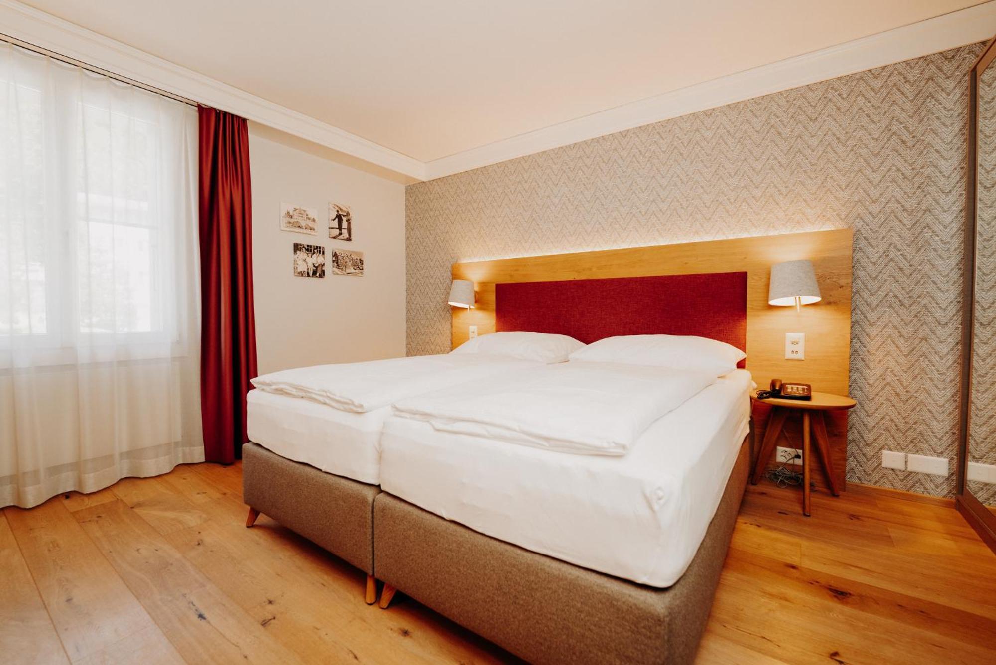 Parkhotel Schoenegg Grindelwald Room photo